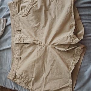 Size 18 Eddie‎ Bauer Khaki Shorts